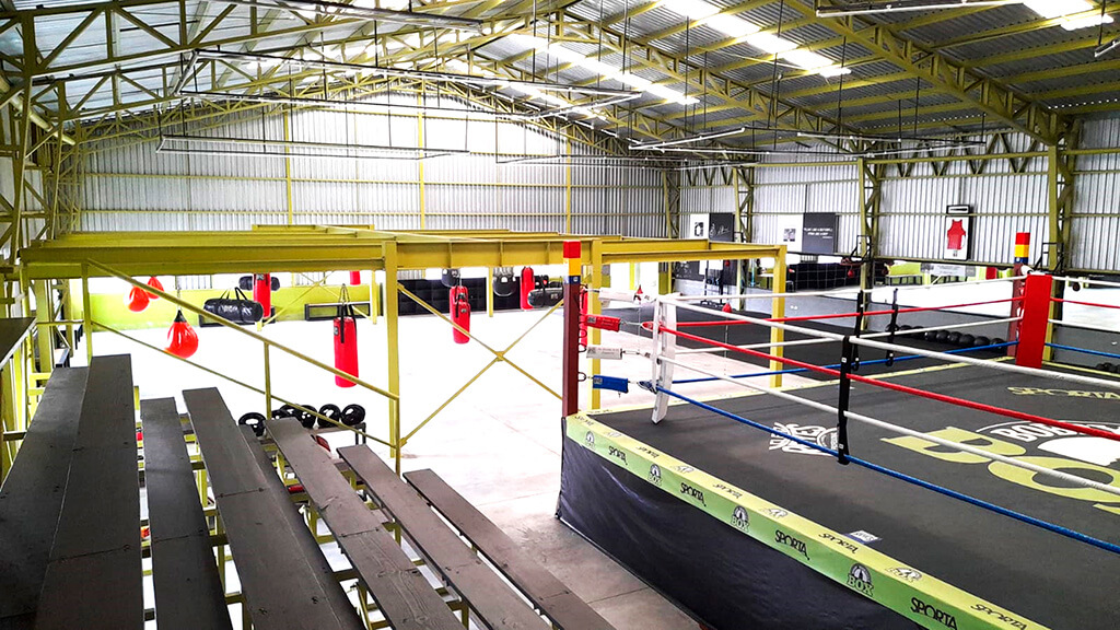 Box and Cross Fit Academy