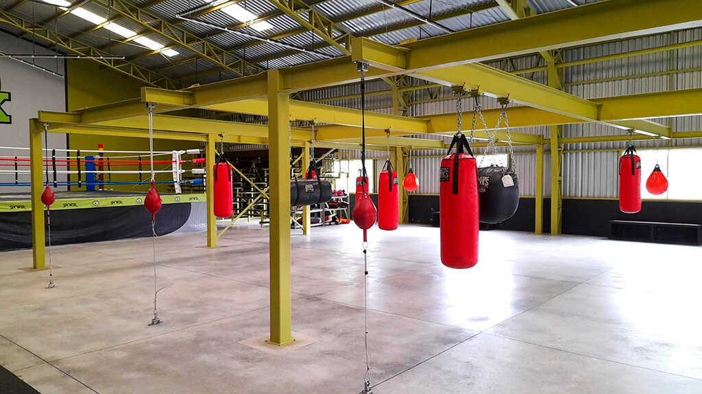 Box and Cross Fit Academy